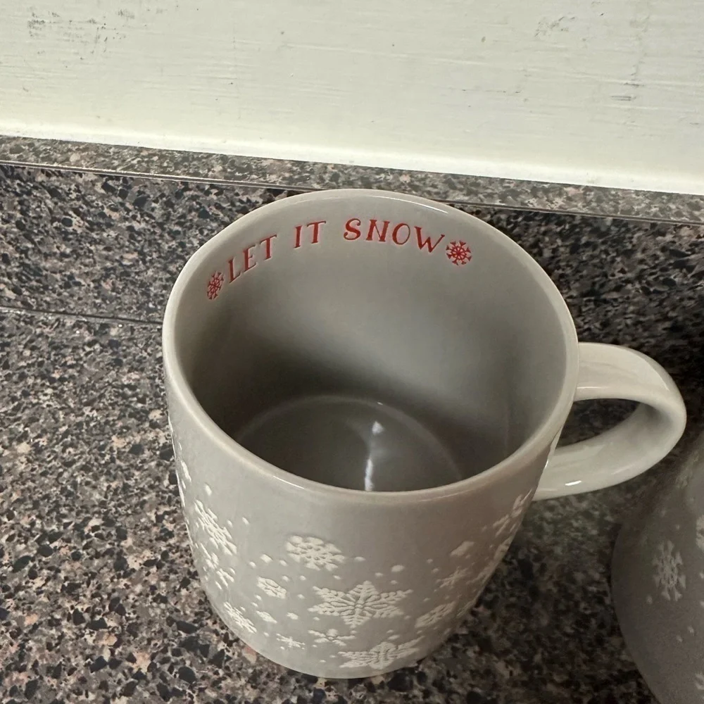 Snowflake Gray Ceramic Mug Set